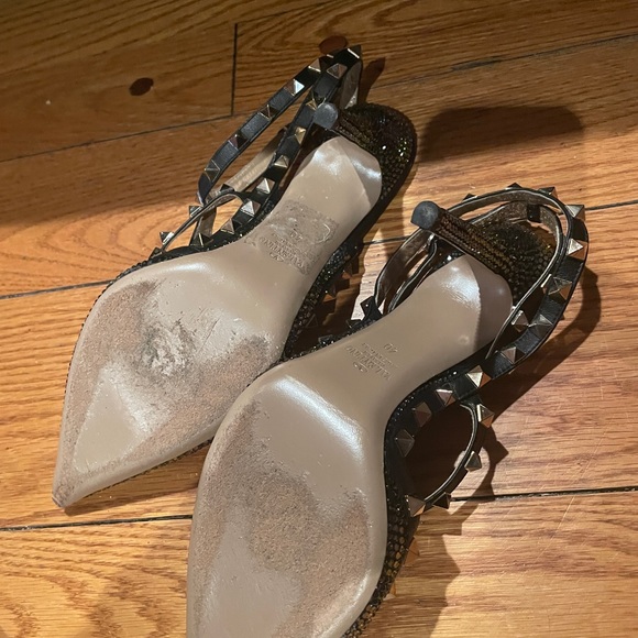 Valentino limited edition rock stud stilettos - Picture 3 of 6